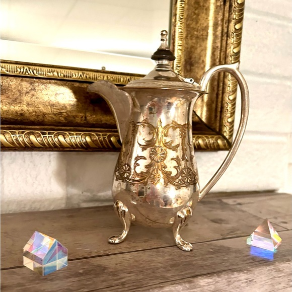 Very Vintage Little Silver Coffee/Milk Pot from India. - Picture 6 of 10